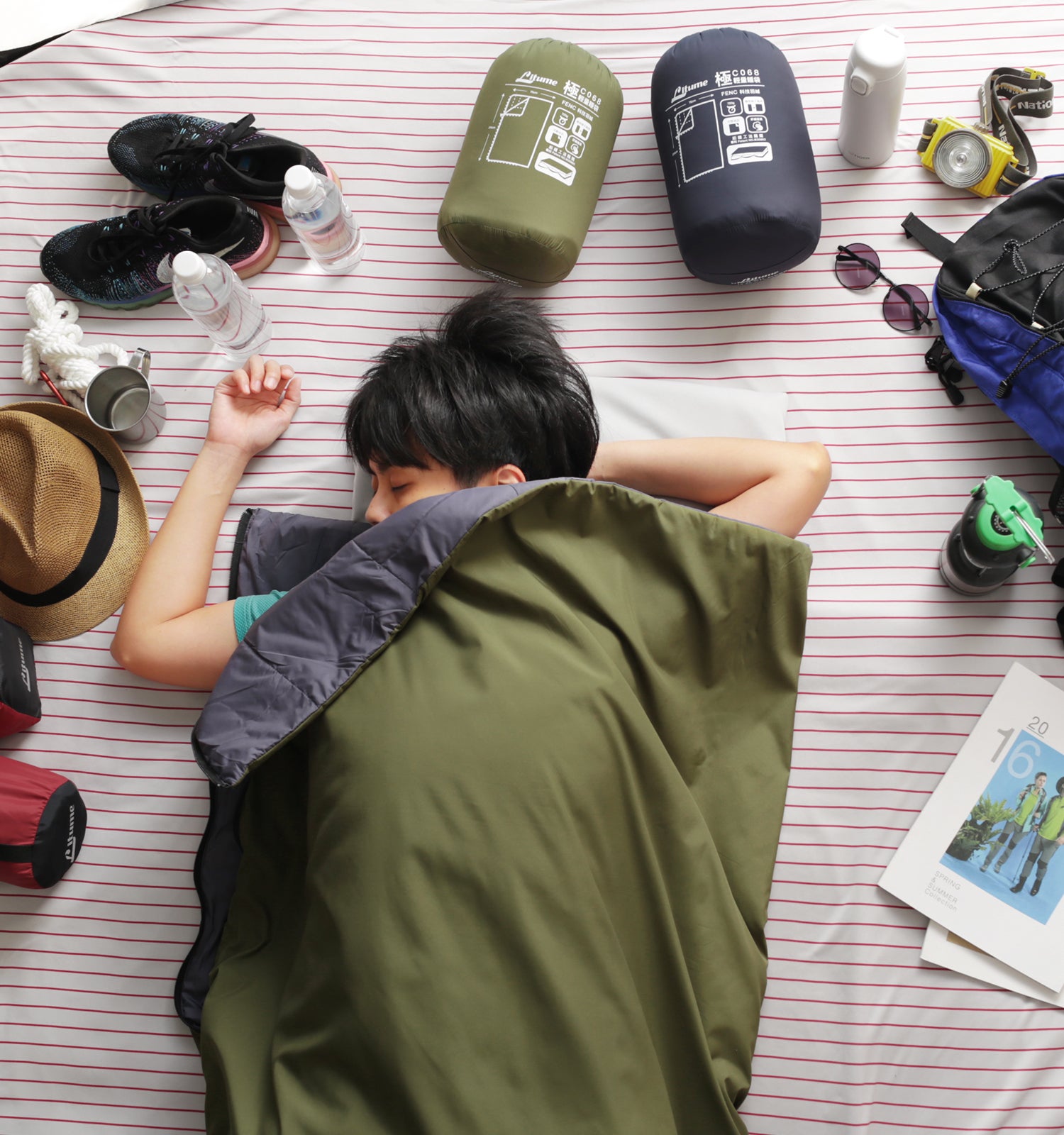 【逸品寝袋フルセット・値下げ不可】Snugpak コンプリートセット Snugpak Special Forces 1 Center Zip Sleeping Bag UK Made