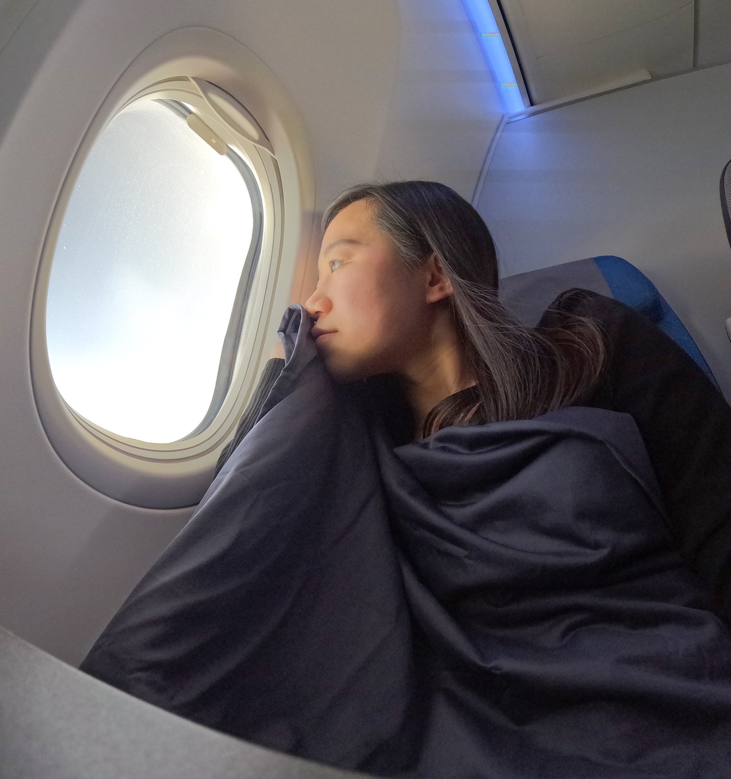 [E650] Velvet Travel Blanket - Ultra Lightweight