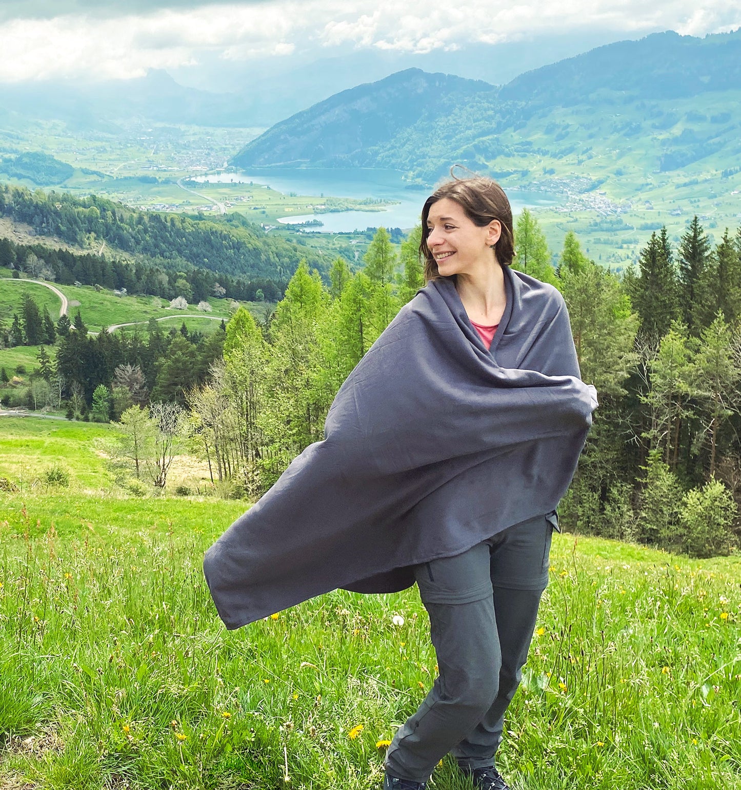 [E651] Fleece Travel Blanket - Ultra Warm