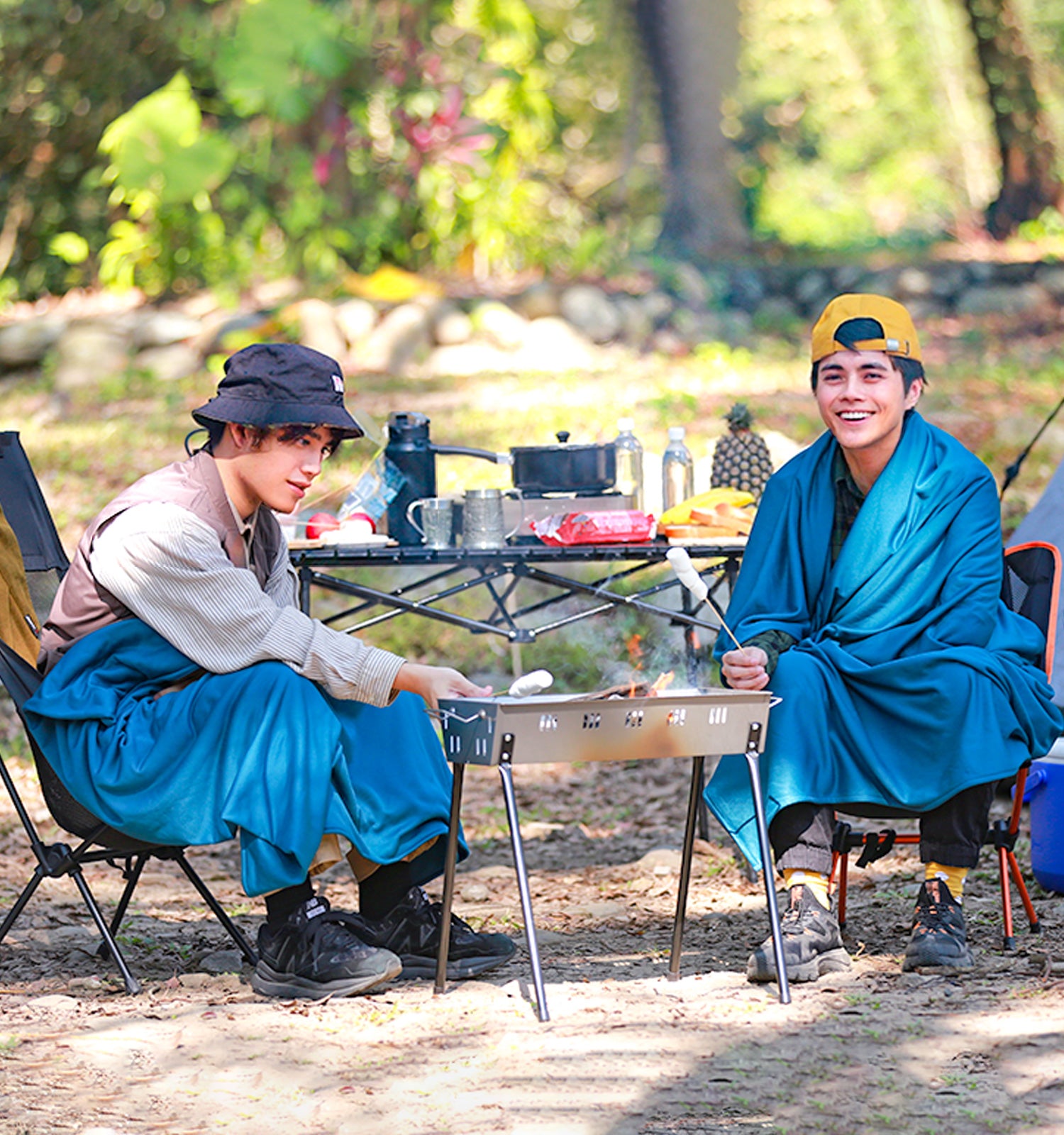 Litume - フリーストラベルブランケット - 超軽量で通気性に優れた